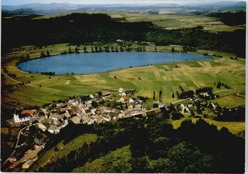 Meerfeld Meerfeld Maar * / Meerfeld /Bernkastel-Wittlich LKR