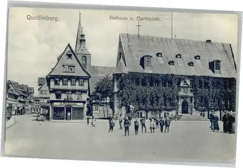 Quedlinburg Rathaus Marktplatz *