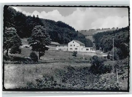 we90569 Girkhausen Bad Berleburg Girkhausen Gasthaus Schmelzhuette * Kategorie. Bad Berleburg Alte Ansichtskarten