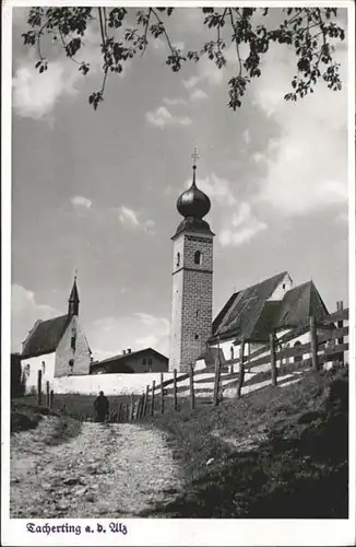 Tacherting Kirche  / Tacherting /Traunstein LKR