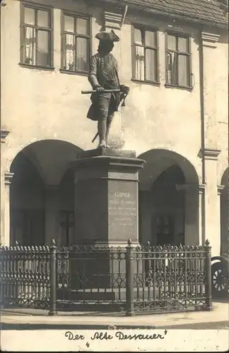 Dessau-Rosslau Alter Dessauer Leopoldsdenkmal  / Dessau-Rosslau /Anhalt-Bitterfeld LKR