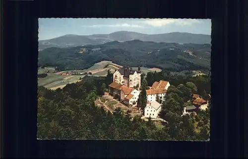 Englburg Niederbayern Fliegeraufnahme Pension Schloss Englburg