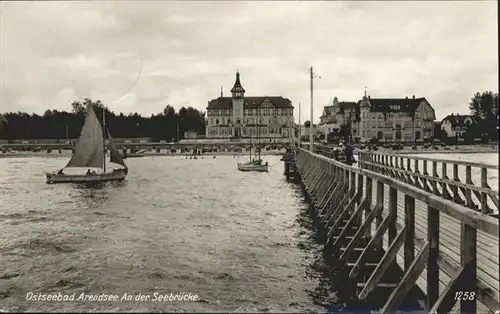 Arendsee Ostsee Seebruecke Boote