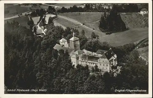 Fuersteneck Fliegeraufnahme Schloss Fuersteneck