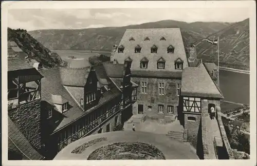 Burg Stahleck Jugendburg Innenhof