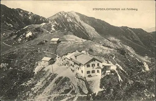 Stripsenjochhaus mit Feldberg