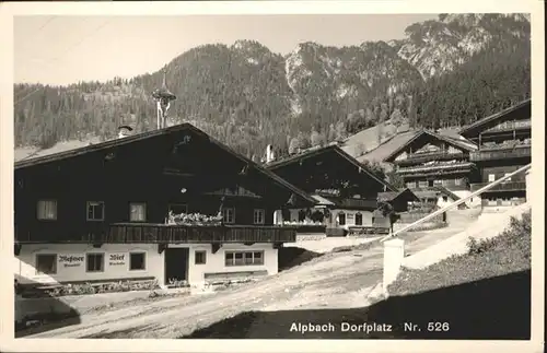 Alpbach Dorfplatz