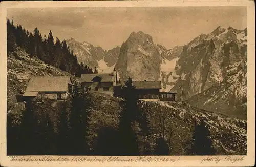 Vorderkaiserfelden Huette Ellmauer Halt