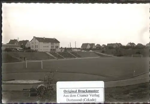 Haenigsen Stadion Jugendheim *