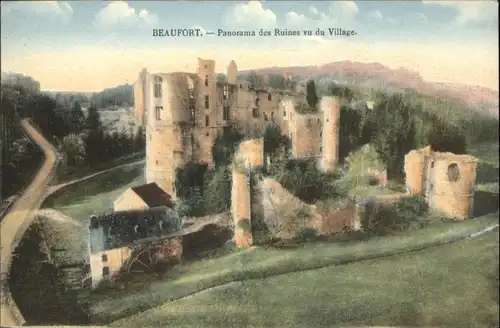 Beaufort Panorama Ruines Village *