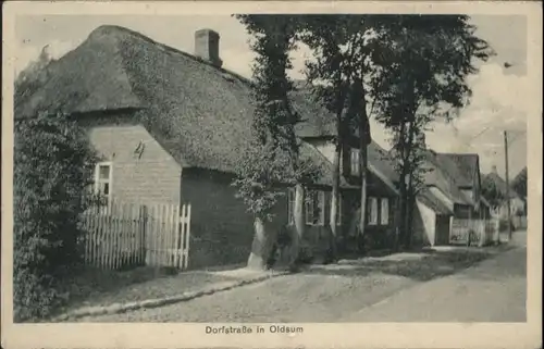 Oldsum Oldsum Dorfstrasse x / Oldsum Insel Foehr /Nordfriesland LKR