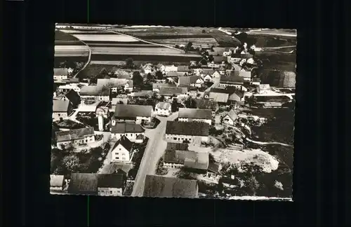 Laubach Ochsenhausen Laubach Ochsenhausen Fliegeraufnahme * / Ochsenhausen /Biberach LKR