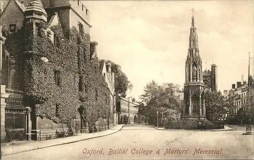 Oxford Oxfordshire Balliol College Martyrs Memorial / Oxford /Oxfordshire