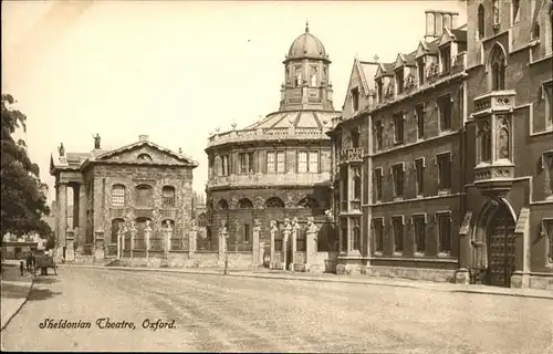 Oxford Oxfordshire Sheldonian Theatre / Oxford /Oxfordshire