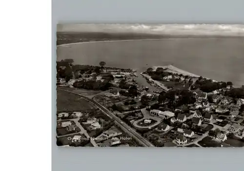 Niendorf Ostseebad Fliegeraufnahme Hafen / Timmendorfer Strand /Ostholstein LKR