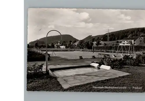 Titisee-Neustadt Schwimmbad / Titisee-Neustadt /Breisgau-Hochschwarzwald LKR