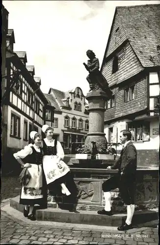 Winningen Mosel Trachten Weinhexenbrunnen x