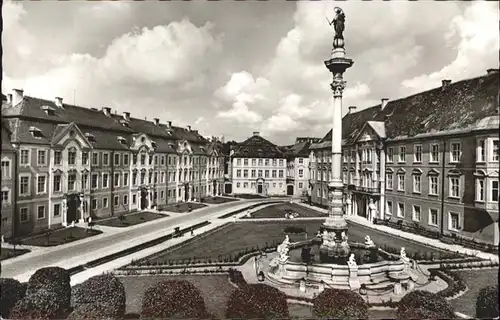 Eichstaett Oberbayern Eichstaett Residenzplatz Mariensaeule * / Eichstaett /Eichstaett LKR