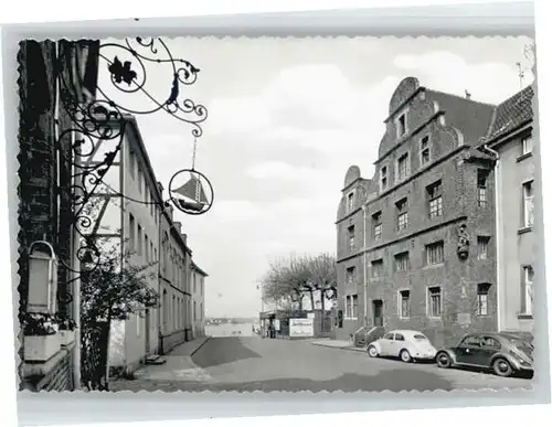 Kaiserswerth Kaiserswerther Markt Zollhaus Gaststaette im Schiffchen *