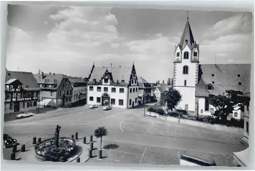 Gross-Umstadt Marktplatz Marktbrunnen Rathaus Kirche *