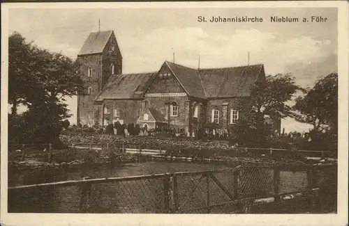 Nieblum St Johannis Kirche  / Nieblum Insel Foehr /Nordfriesland LKR
