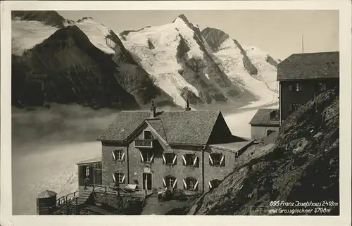 Grossglockner Franz Josefshaus Grossglockner / Heiligenblut /Oberkaernten