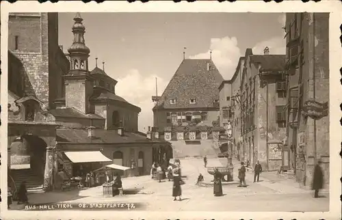 Hall Tirol Oberer Stadtplatz / Hall in Tirol /Innsbruck