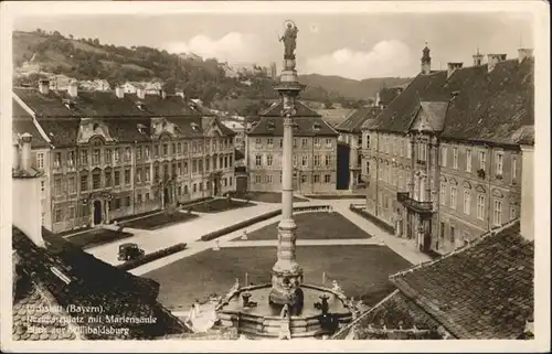 Eichstaett Oberbayern Residenzplatz Mariensaeule / Eichstaett /Eichstaett LKR