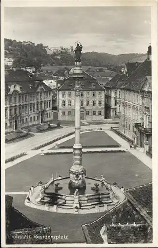 Eichstaett Oberbayern Residenzplatz Mariensaeule / Eichstaett /Eichstaett LKR