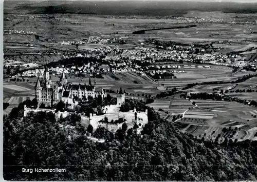 Burg Hohenzollern Fliegeraufnahme x