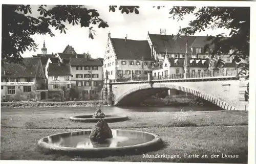 Munderkingen Brunnen Bruecke *