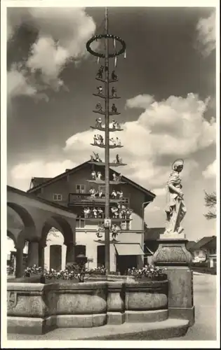 Prien Katharinabrunnen Maibaum *