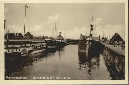 Brunsbuettelkoog Schleuse Schiffe *