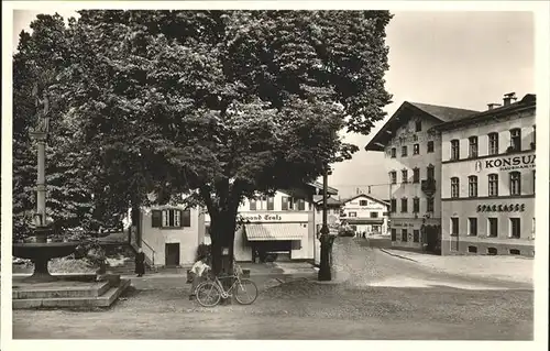 Holzkirchen Oberbayern Marktplatz Brunnen Sparkasse Kat. Holzkirchen