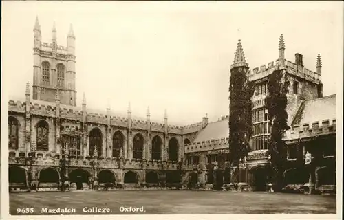 Oxford Oxfordshire Magdalen College / Oxford /Oxfordshire