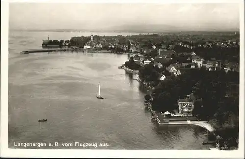 Langenargen Bodensee Fliegeraufnahme Schiff / Langenargen /Bodenseekreis LKR