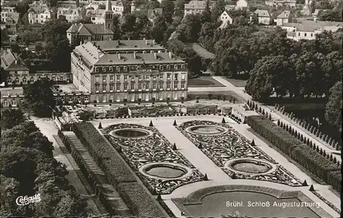 Bruehl Fliegeraufnahme Schloss Augustusburg / Bruehl /Rhein-Erft-Kreis LKR