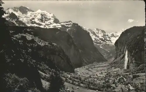 Lauterbrunnen BE Lauterbrunnen Jungfrau Staubbach * / Lauterbrunnen /Bz. Interlaken