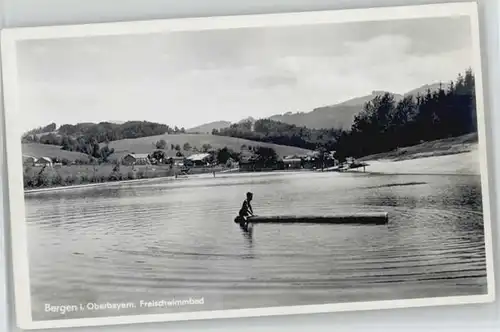 Bergen Chiemgau Bergen Oberbayern Schwimmbad   / Bergen /Traunstein LKR