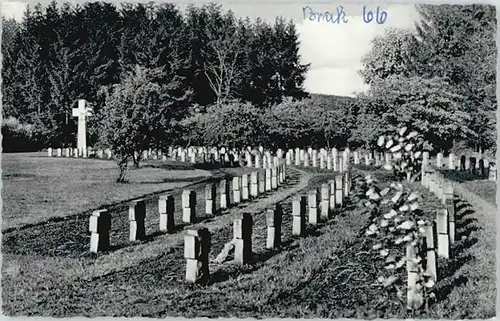we35482 Brakel Westfalen Brakel Ehrenfriedhof * Kategorie. Brakel Alte Ansichtskarten