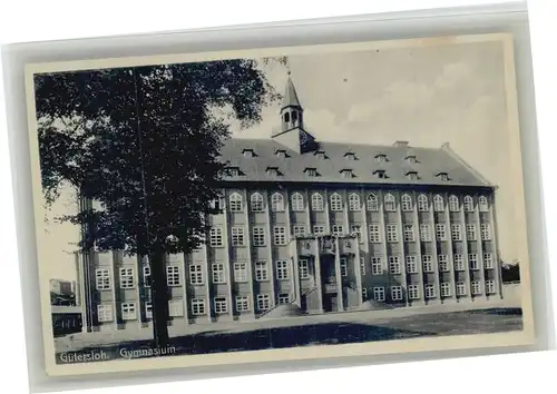 Guetersloh Gymnasium x