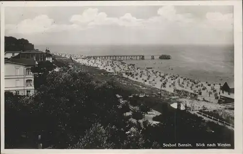 Bansin Ostseebad Seebad Blick nach Westen Strand / Heringsdorf /Ostvorpommern LKR