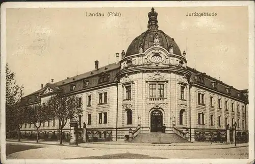 Landau Pfalz Justizgebaeude / Landau in der Pfalz /Landau Pfalz Stadtkreis