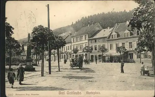 Bad Gottleuba-Berggiesshuebel Bad Gottleuba-Berggiesshuebel Marktplatz Kutsche x / Bad Gottleuba-Berggiesshuebel /Saechsische Schweiz-Osterzgebirge LKR