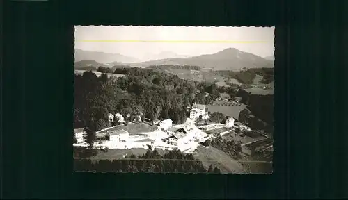 Bergen Chiemgau Bergen Chiemgau Fliegeraufnahme * / Bergen /Traunstein LKR