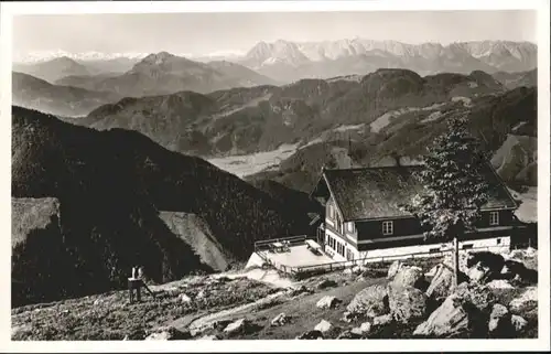 Marquartstein Hochgernhaus    *