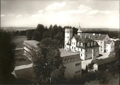 Chieming Chiemsee Chieming Landschulheim Schloss Ising * / Chieming /Traunstein LKR