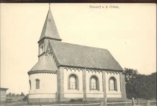 Niendorf Timmendorfer Strand Kirche *