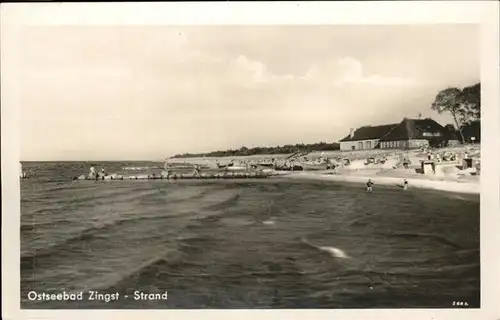 Zingst Ostseebad Strand / Zingst Darss /Nordvorpommern LKR