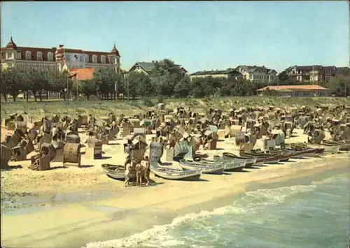 Ahlbeck Seebad Strand Strandkoerbe Kat. Heringsdorf